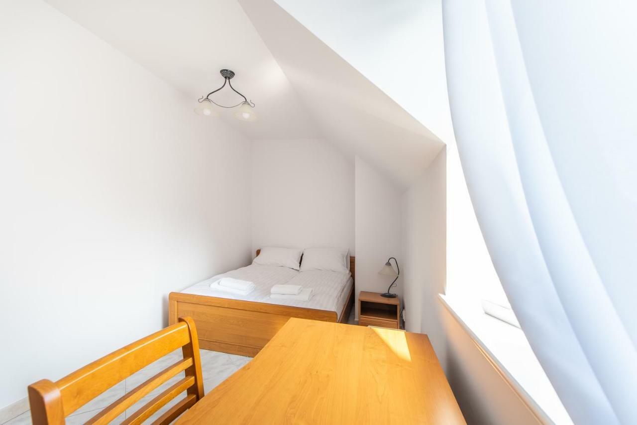 3-Bedroom Apartment Plac Neptuna By Noclegi Renters Мендзыздрое Экстерьер фото